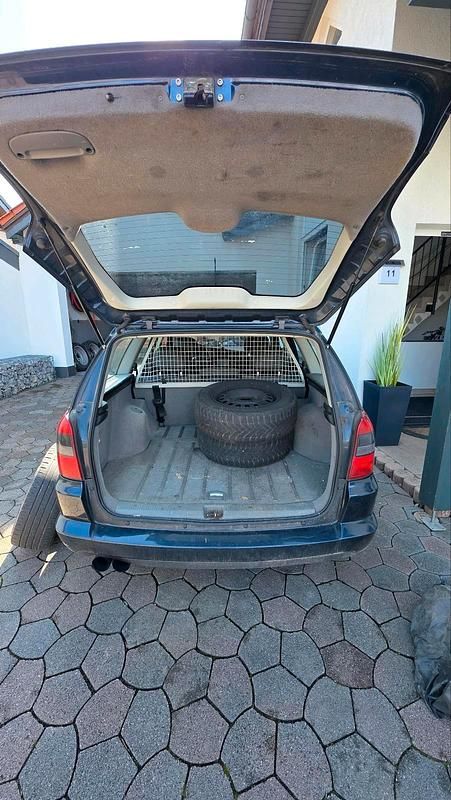 Gebraucht Opel Vectra 125 PS (91 kW) 2002 Blau Kombi