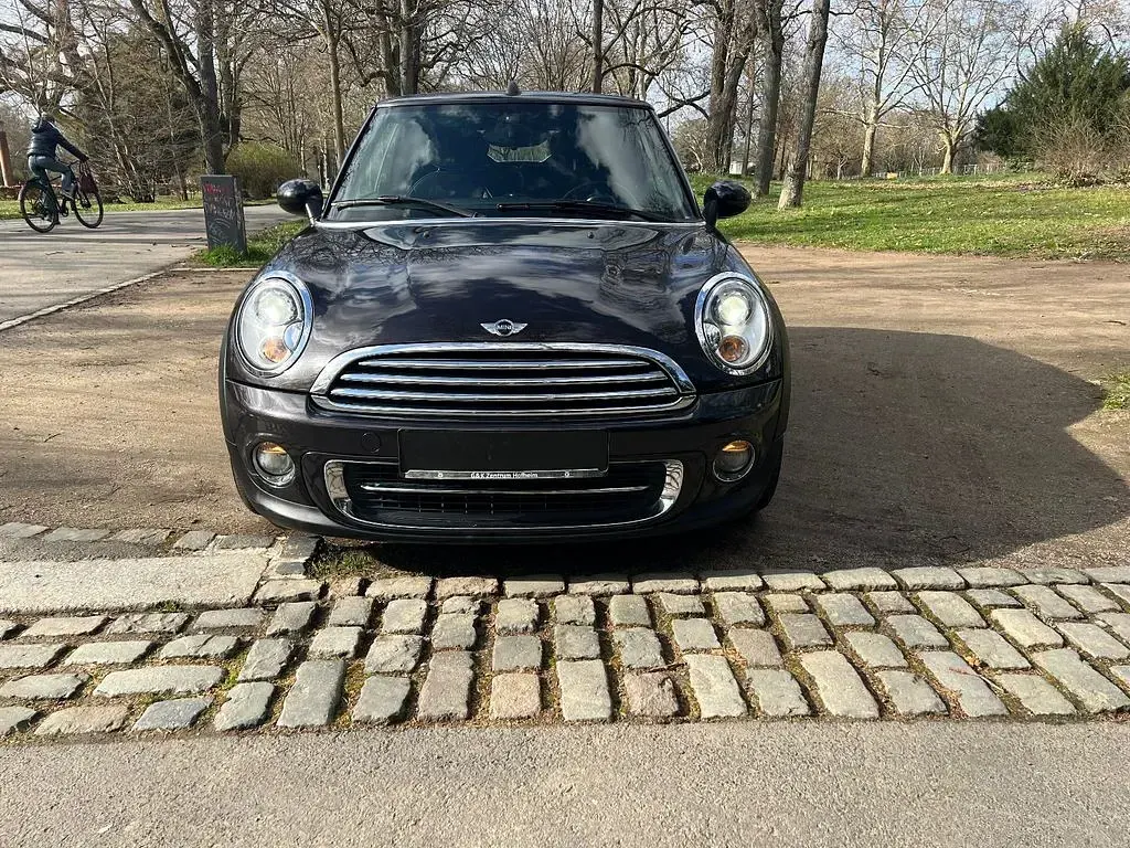 Gebraucht Mini Cooper Cabriolet 122 PS (89 kW) 2012 Iced chocolate metallic Cabrio