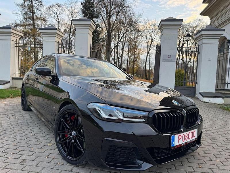 Schwarz Gebraucht 2022 BMW 530 M Sport Limousine | 33.000 € (Fairer Preis) - Bild 1/4