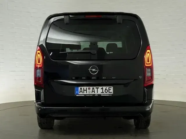 Gebraucht Opel Combo-e Life 100 kW (136 PS) 2025 Karbon schwarz Van / Kleinbus