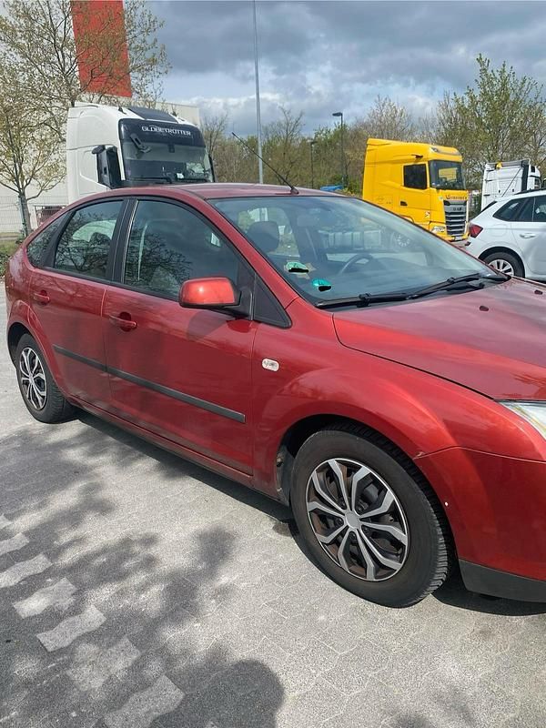 Usata Ford Focus 101 CV (74 kW) 2007 Rosso Berlina