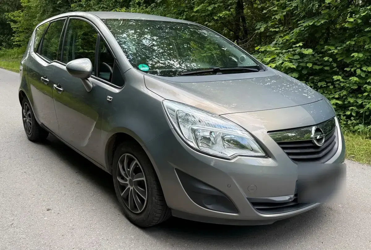 Usata Opel Meriva 101 CV (74 kW) 2010 Grigio Monovolume