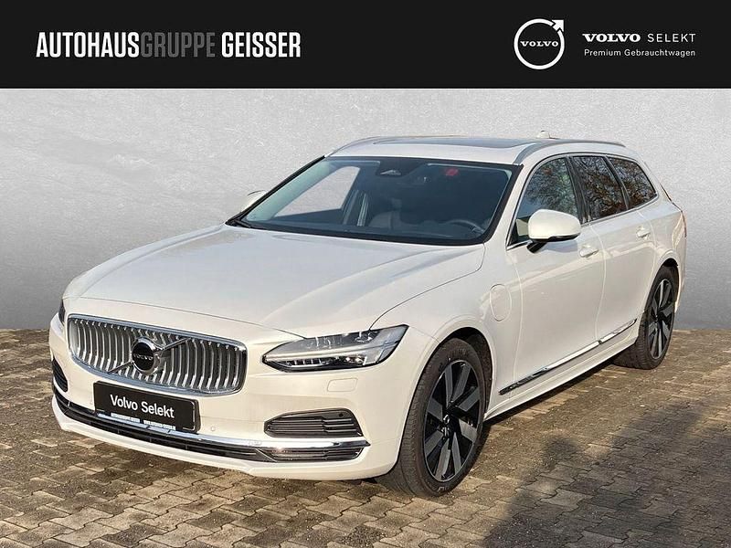 Crystal weiß perleffekt Neu 2025 Volvo V90 Plus Kombi | 57.750 € - Bild 1/4