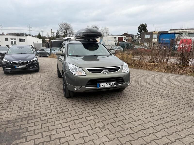 Andere außenfarben Gebraucht 2009 Hyundai Veracruz Comfort SUV | 9.900 € (Teuer) - Bild 1/4