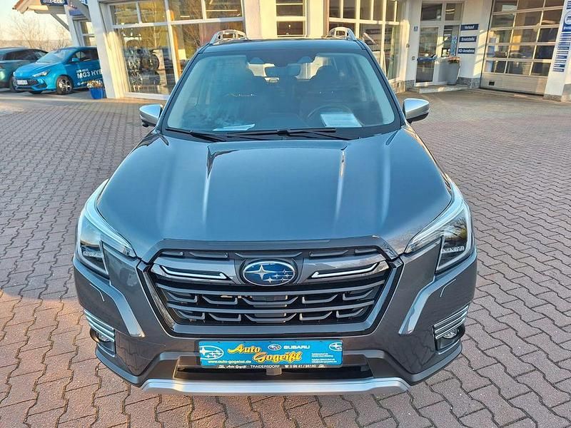 Gebraucht Subaru Forester Comfort 150 PS (110 kW) 2024 Magnetite gray p8y SUV