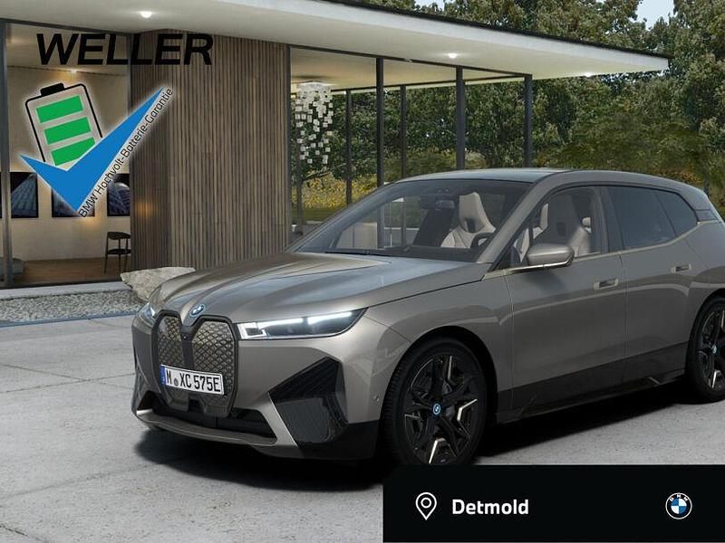 Grau Gebraucht 2024 BMW iX Comfort Edition SUV | 58.850 € (Fairer Preis) - Bild 1/3