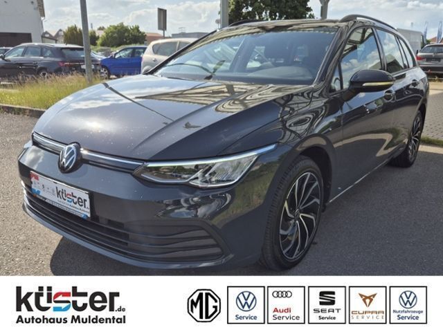 Grau Gebraucht 2022 VW Golf VIII Life Kombi | 27.790 € (Etwas zu teuer) - Bild 1/4