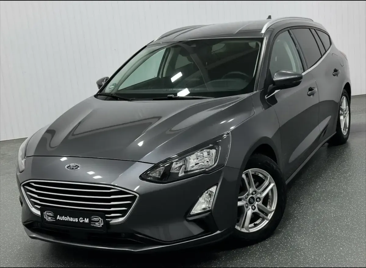 Gebraucht Ford Focus Cool & Connect 120 PS (88 kW) 2020 Grau Kombi