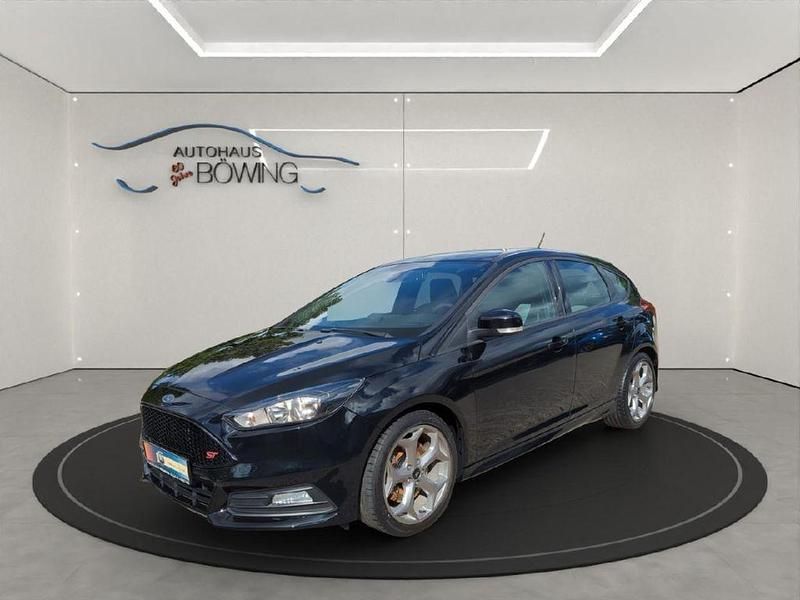 Usata Ford Focus ST 250 CV (183 kW) 2017 Nero Berlina