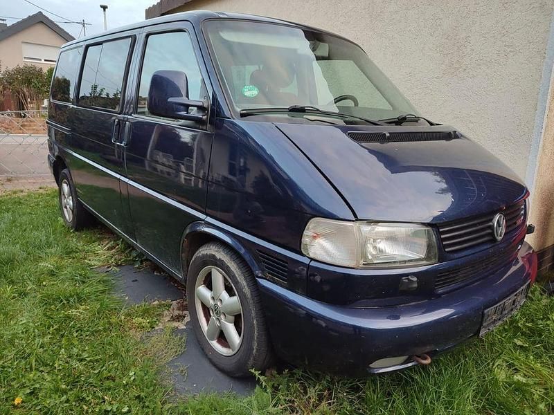 Gebraucht VW T4 151 PS (111 kW) 2000 Blau Van