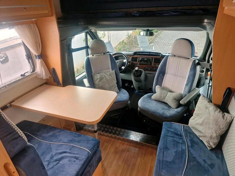 Second-hand Ford Transit 110 CP (80 kW) 2008 Alb Van