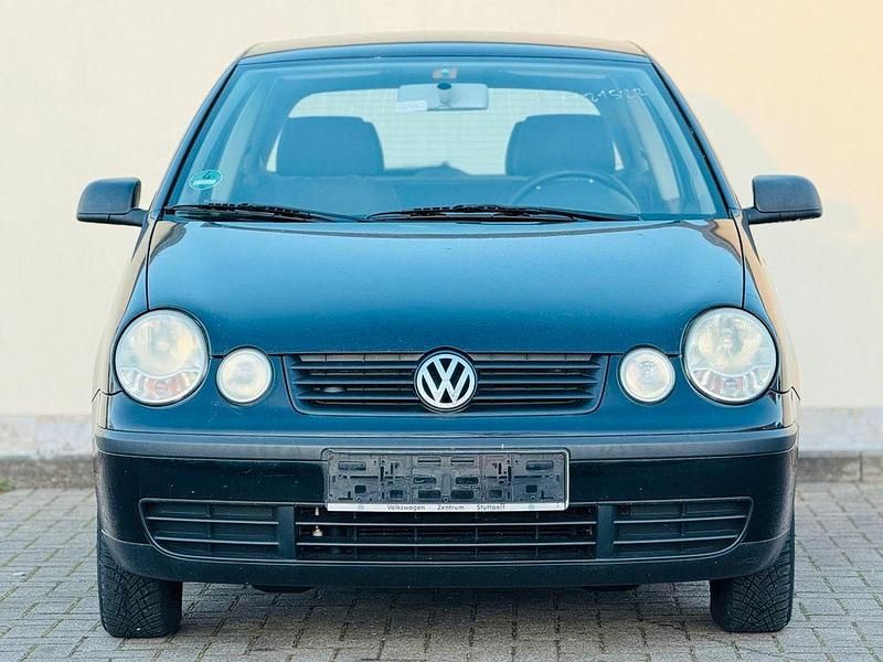 Gebraucht VW Polo Basis 54 PS (39 kW) 2003 Schwarz Kleinwagen