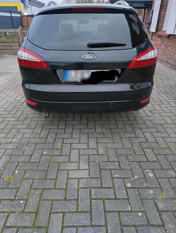 Gebraucht Ford Mondeo 125 PS (91 kW) 2008 Schwarz Kombi