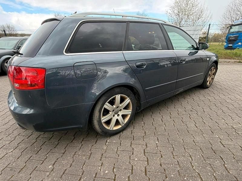 Gebraucht Audi A4 170 PS (125 kW) 2007 Grau Kombi