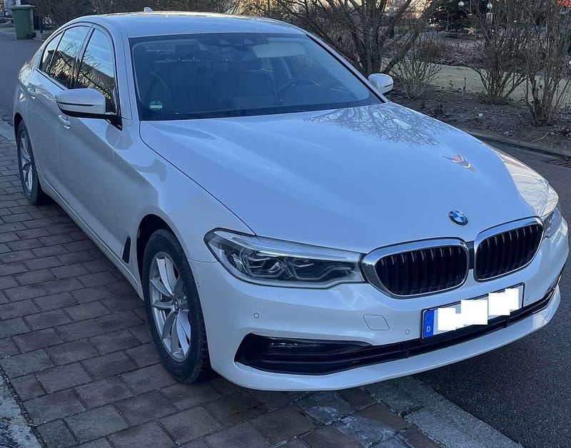 Gebraucht BMW 530 Sport Line 252 PS (185 kW) 2019 Weiß Limousine