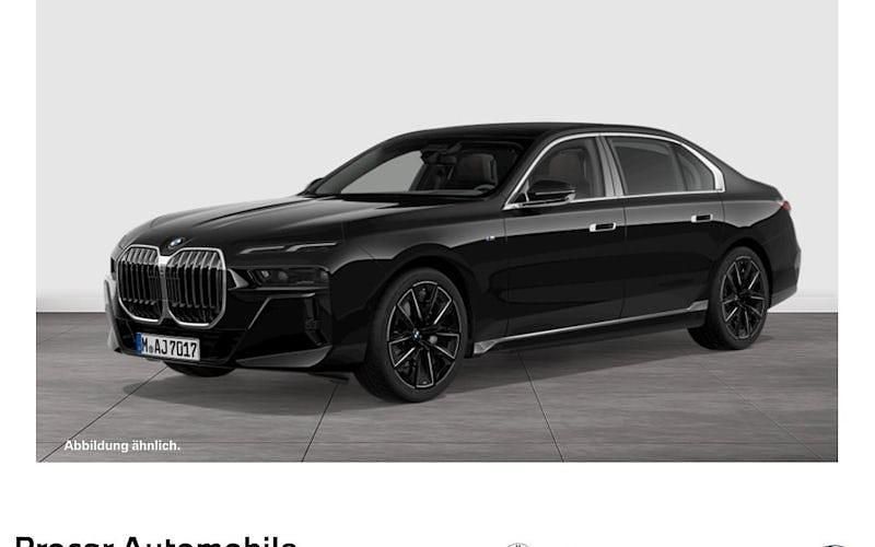 Gebraucht BMW 740 Executive 299 PS (219 kW) 2025 Schwarz Limousine