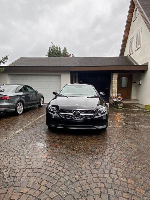 Gebraucht Mercedes E200 184 PS (135 kW) 2018 Schwarz Coupé