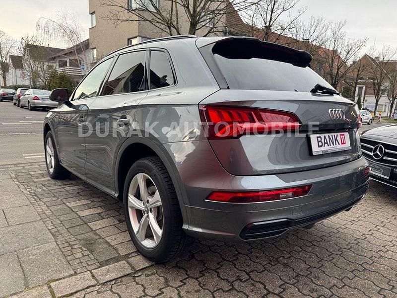 Gebraucht Audi Q5 S-Line 190 PS (139 kW) 2019 Grau SUV