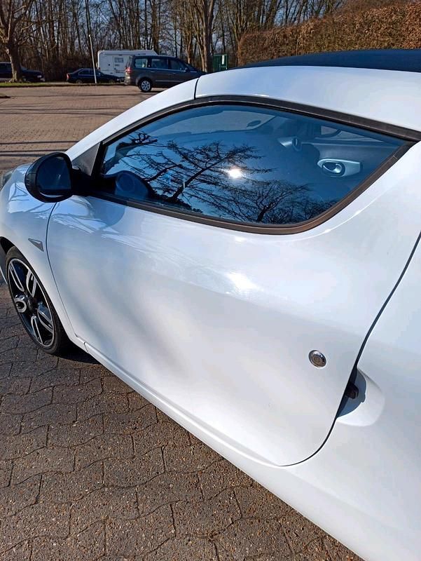 Gebraucht Renault Wind 100 PS (73 kW) 2011 Weiß Cabrio