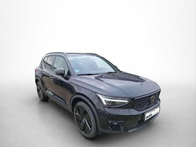Gebraucht Volvo XC40 Plus 163 PS (119 kW) 2024 Schwarz SUV