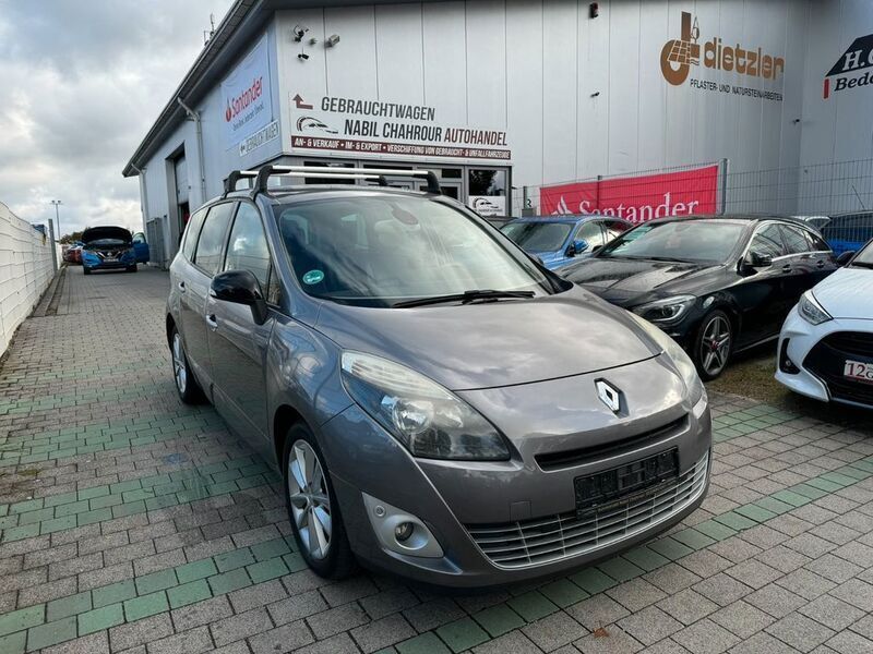Grau Gebraucht 2012 Renault Scénic III Luxe Van / Kleinbus | 4.200 € (Fairer Preis) - Bild 1/4