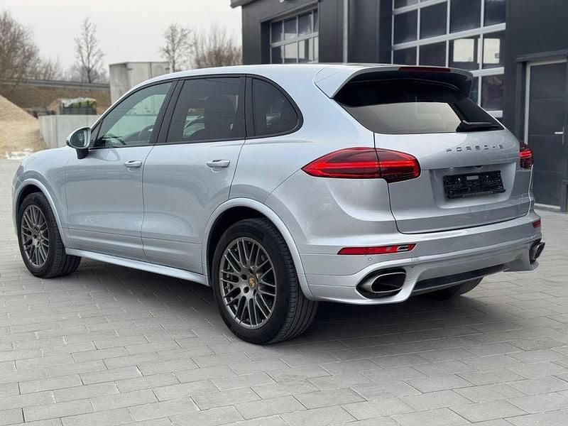 Gebraucht Porsche Cayenne Platinum Edition 262 PS (192 kW) 2016 Silber SUV