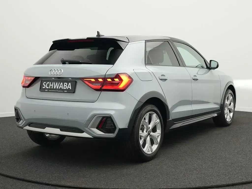 Gebraucht Audi A1 Sport 150 PS (110 kW) 2021 Pfeilgrau perleffekt/mythossch SUV