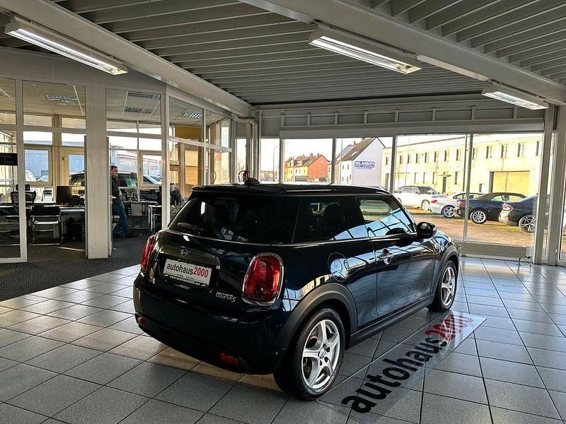 Gebraucht Mini Cooper SE 135 kW (184 PS) 2020 Schwarz Kleinwagen