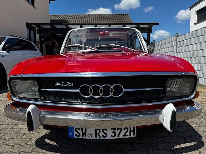Gebraucht Audi F103 55 PS (40 kW) 1972 Rot Limousine