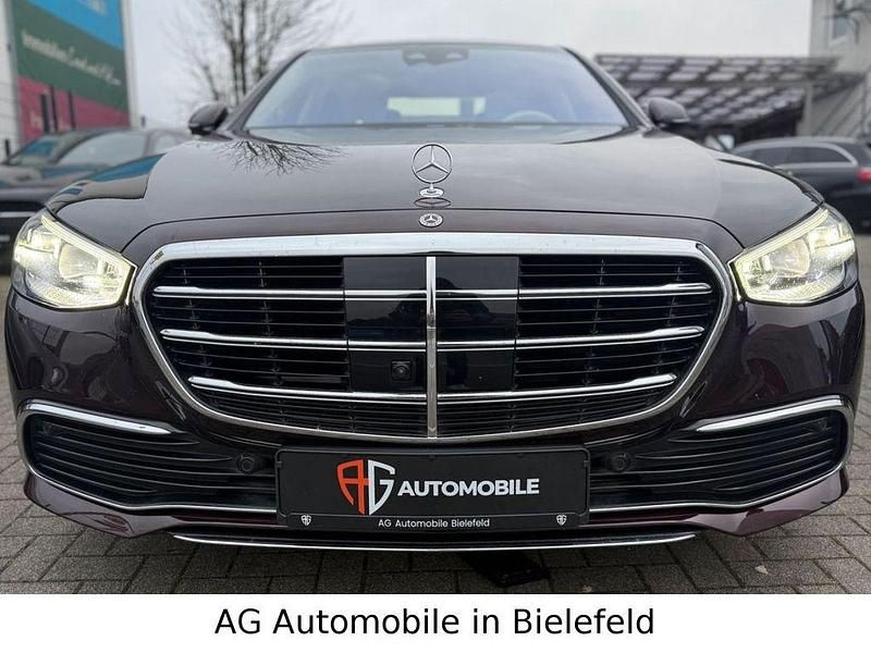 Gebraucht Mercedes S500 435 PS (319 kW) 2022 Rot Limousine