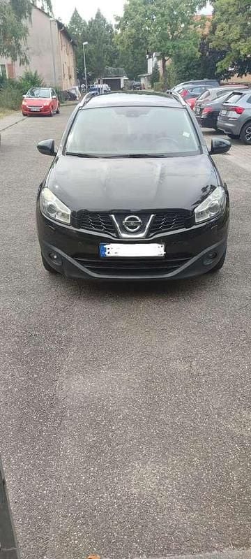 Schwarz Gebraucht 2010 Nissan Qashqai +2 Tekna SUV | 4.800 € (Superpreis) - Bild 1/4