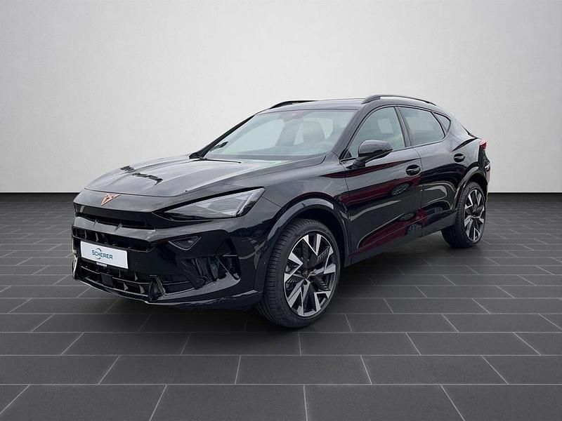 Midnight schwarz metallic (metallic) Gebraucht 2025 Cupra Formentor SUV | 34.900 € (Fairer Preis) - Bild 1/4