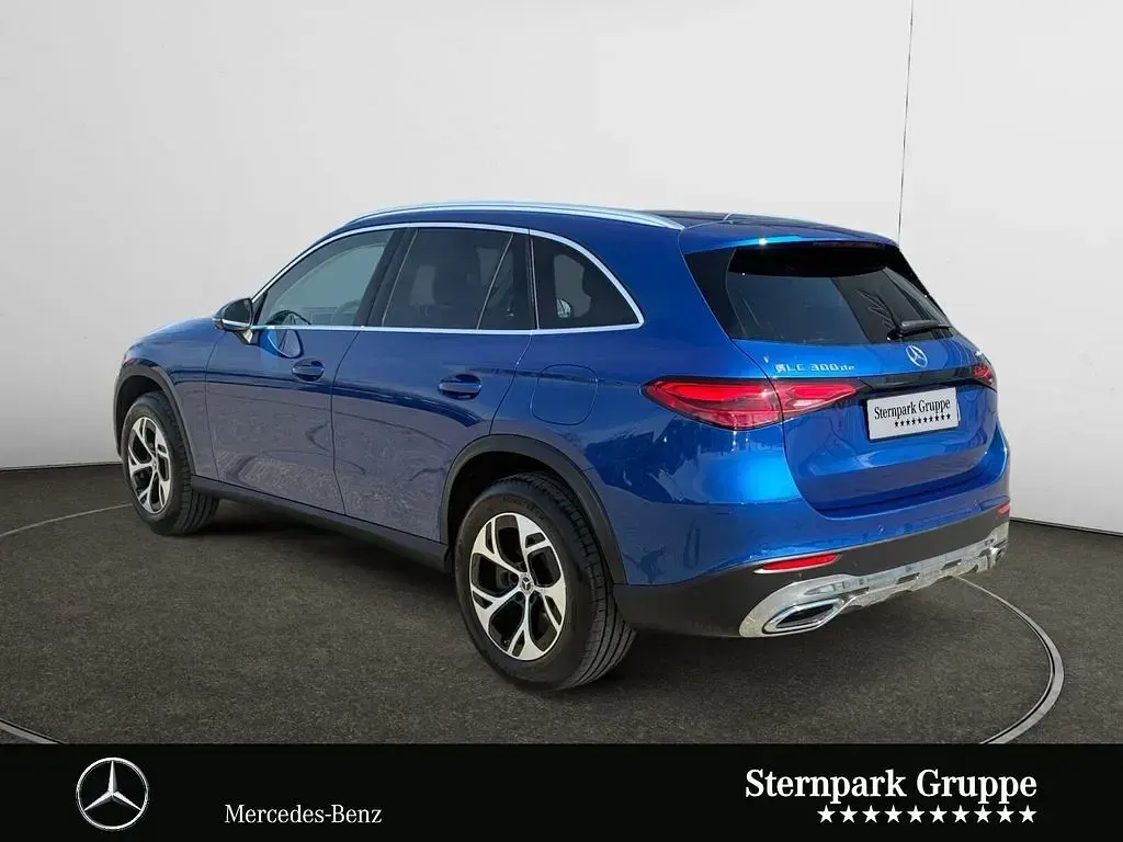 Gebraucht Mercedes GLC300de 333 PS (244 kW) 2025 Blau SUV