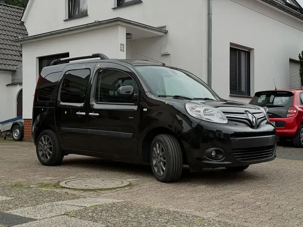 Gebraucht Renault Kangoo LIMITED 114 PS (83 kW) 2017 Schwarz Van / Kleinbus