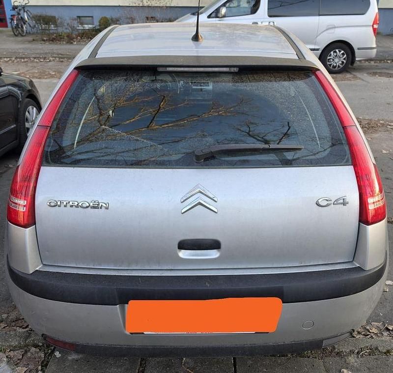 Gebraucht Citroën C4 Style 88 PS (64 kW) 2007 Grau Limousine