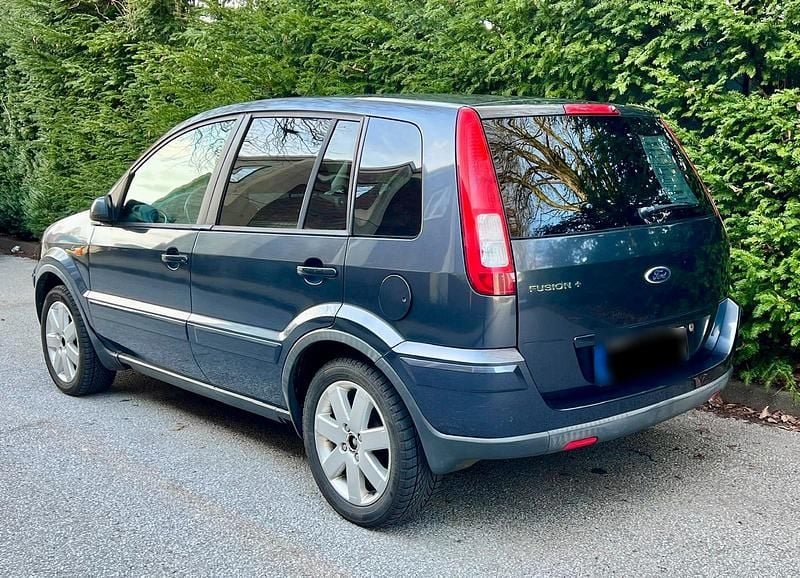 Gebraucht Ford Fusion 80 PS (58 kW) 2006 Grau Kleinwagen