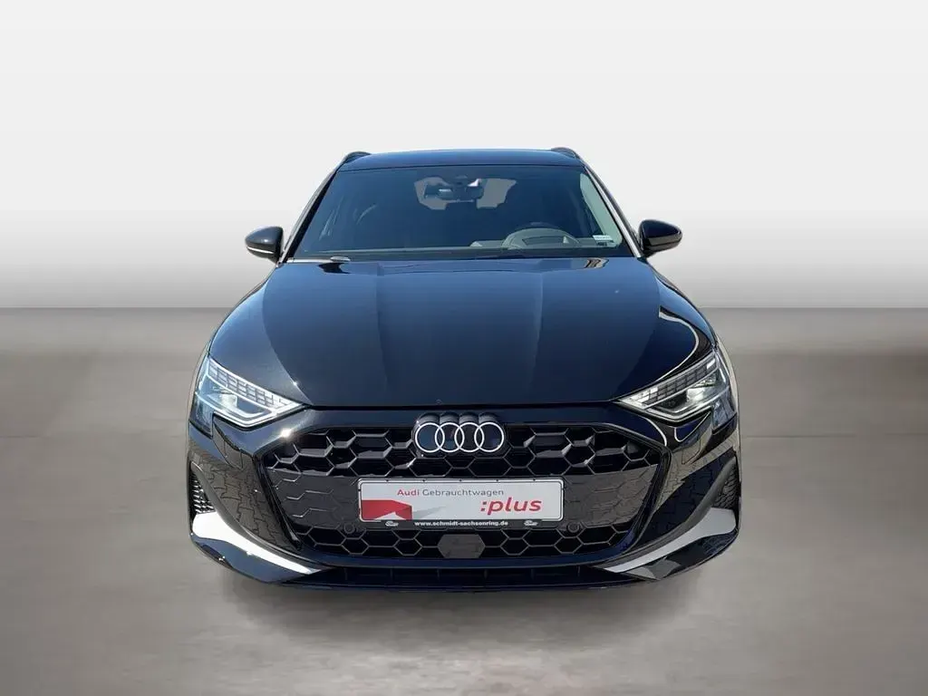 Gebraucht Audi A3 Advanced 116 PS (85 kW) 2025 Schwarz Limousine