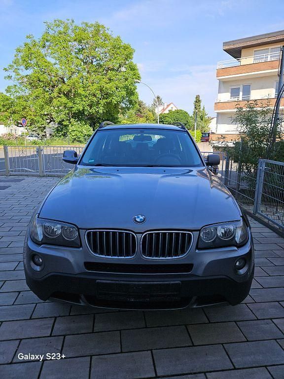Grau Gebraucht 2010 BMW X3 SUV | 4.290 € (Superpreis) - Bild 1/4