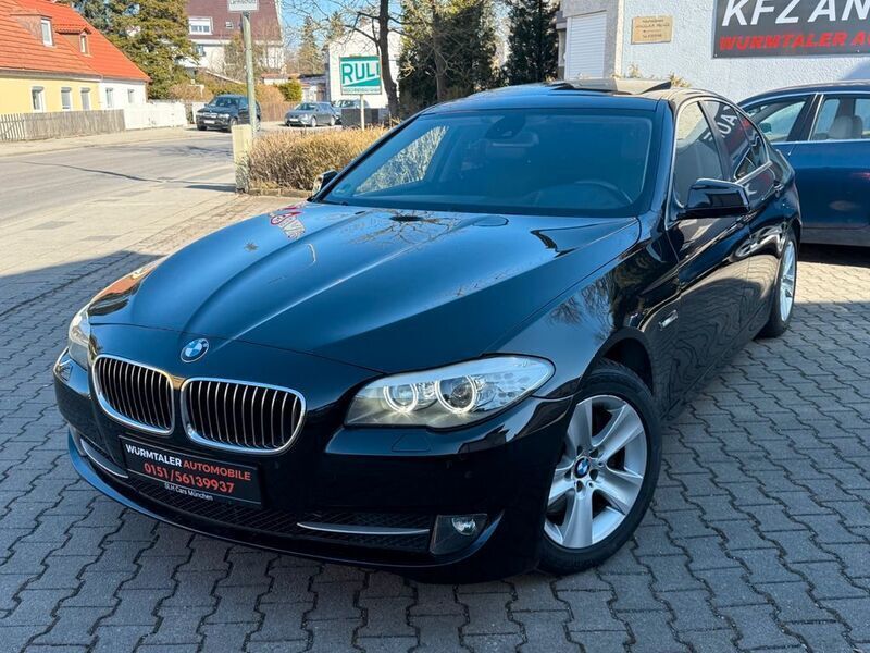 Schwarz Gebraucht 2010 BMW 525 Sport Line Limousine | 10.990 € (Guter Preis) - Bild 1/4