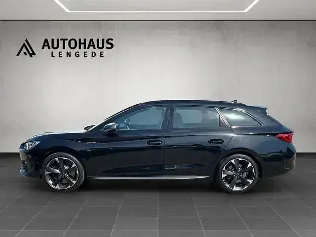 Gebraucht Cupra Leon 300 PS (220 kW) 2023 Schwarz Limousine