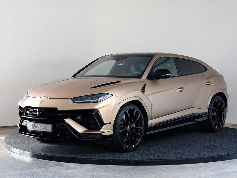 Gebraucht Lamborghini Urus 666 PS (489 kW) 2024 Gold SUV