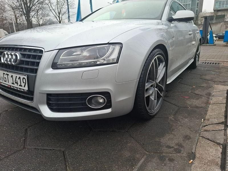 Gebraucht Audi A5 Sportback Ambiente 179 PS (131 kW) 2009 Silber Kleinwagen