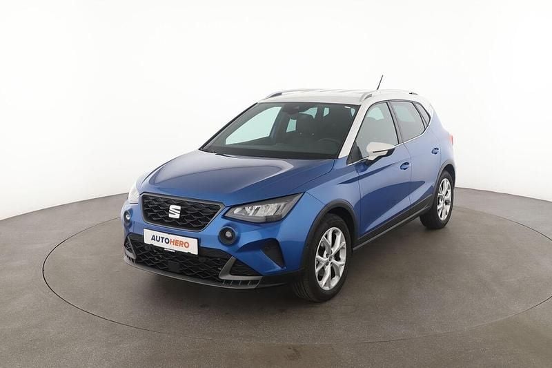 Blau Gebraucht 2023 Seat Arona FR SUV | 18.400 € (Guter Preis) - Bild 1/3