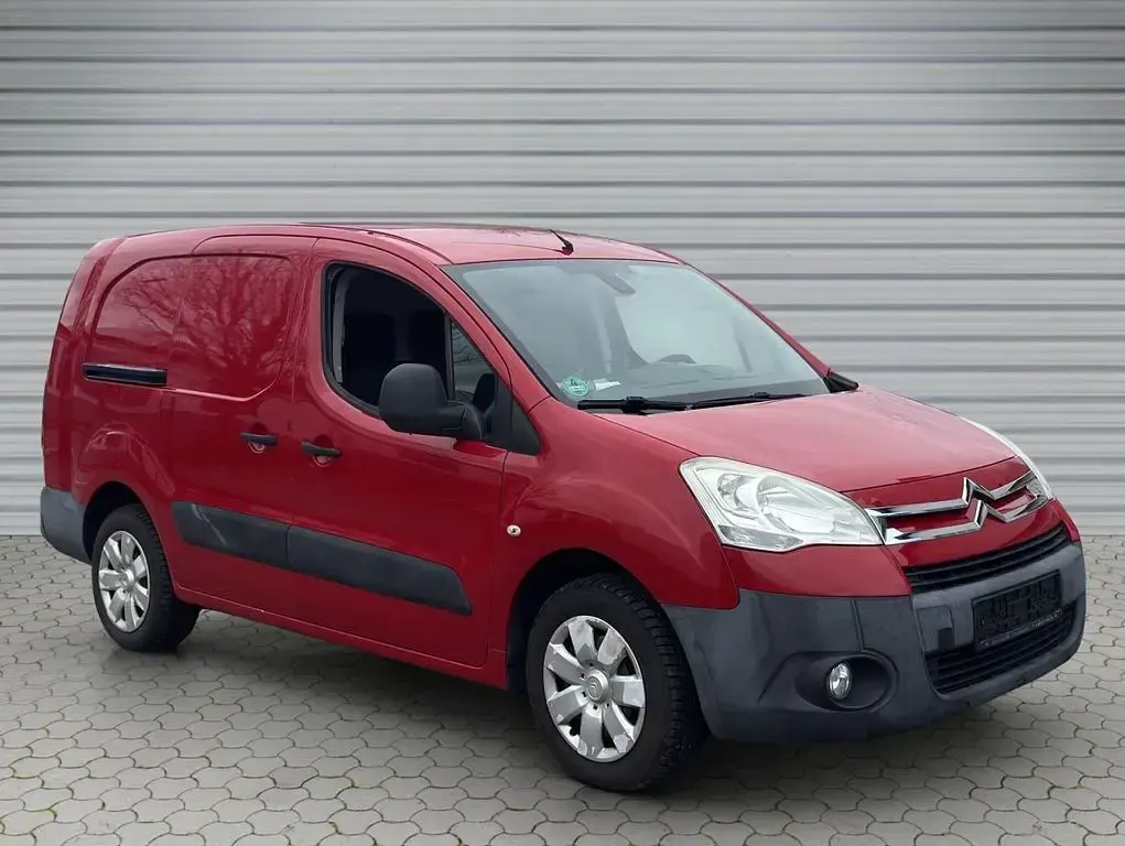 Gebraucht Citroën Berlingo 90 PS (66 kW) 2011 Rot Van / Kleinbus