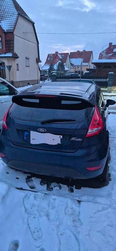 Blau Gebraucht 2010 Ford Fiesta Limousine | 2.300 € (Superpreis) - Bild 1/4