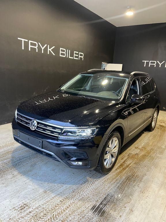 Schwarz Gebraucht 2018 VW Tiguan Allspace Highline SUV | 16.800 € (Superpreis) - Bild 1/4
