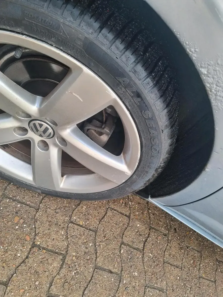 Gebraucht VW Passat 140 PS (102 kW) 2009 Silber Coupé
