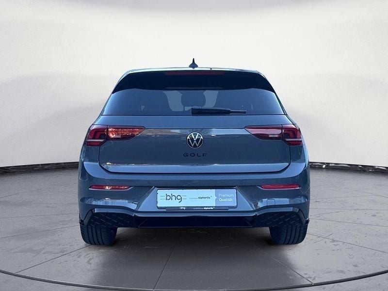 Neu VW Golf VIII R-line 150 PS (110 kW) 2025 Grau Limousine