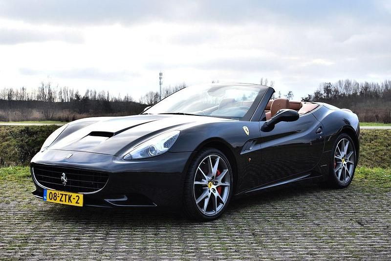 Gebraucht Ferrari California 460 PS (338 kW) 2009 Schwarz Cabrio