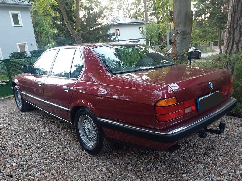 Gebraucht BMW 730 188 PS (138 kW) 1991 Rot Limousine